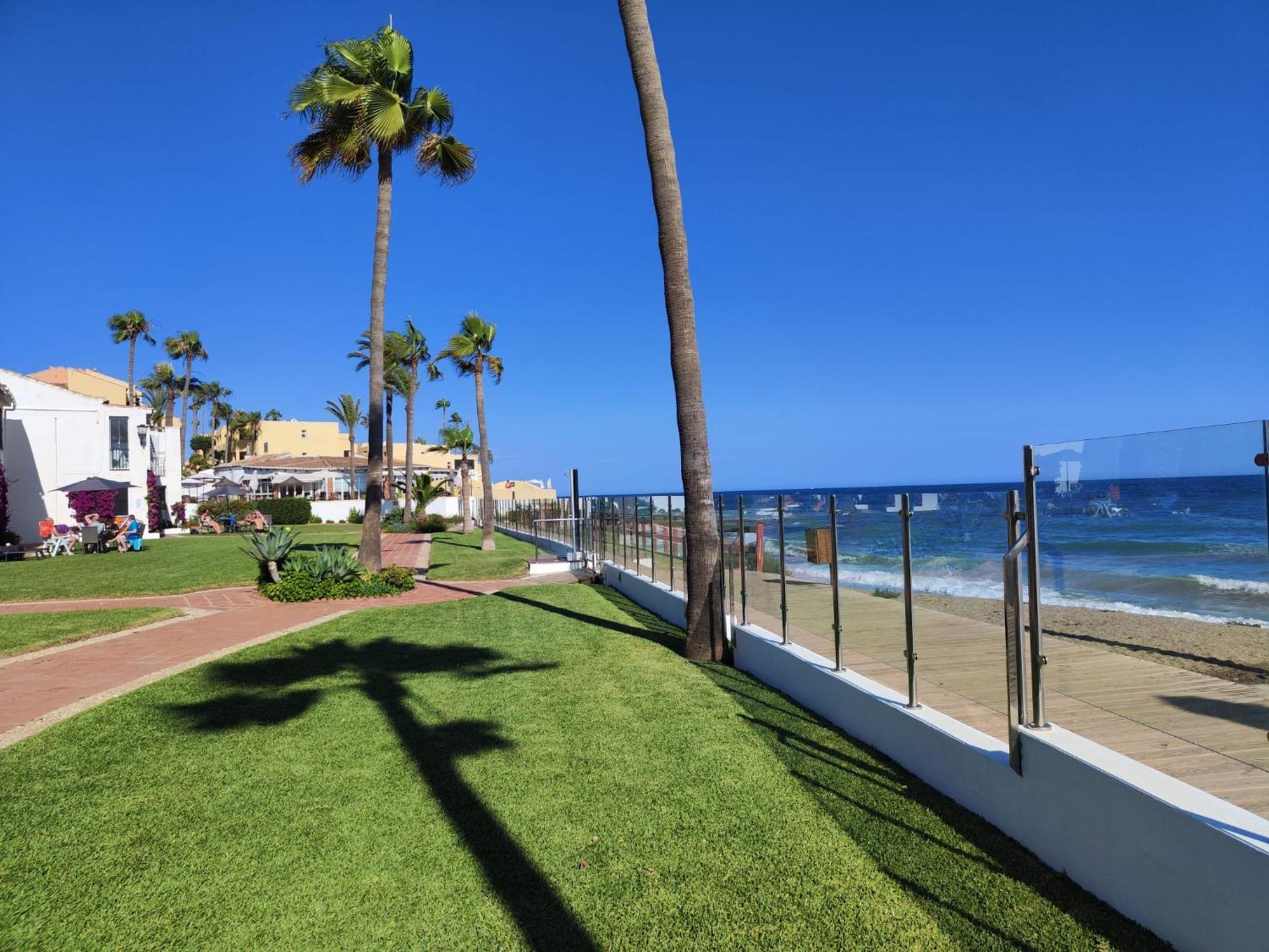 Sitio de Calahonda Dona Lola , Luminoso Apartamento Calahonda, Mijas מראה חיצוני תמונה